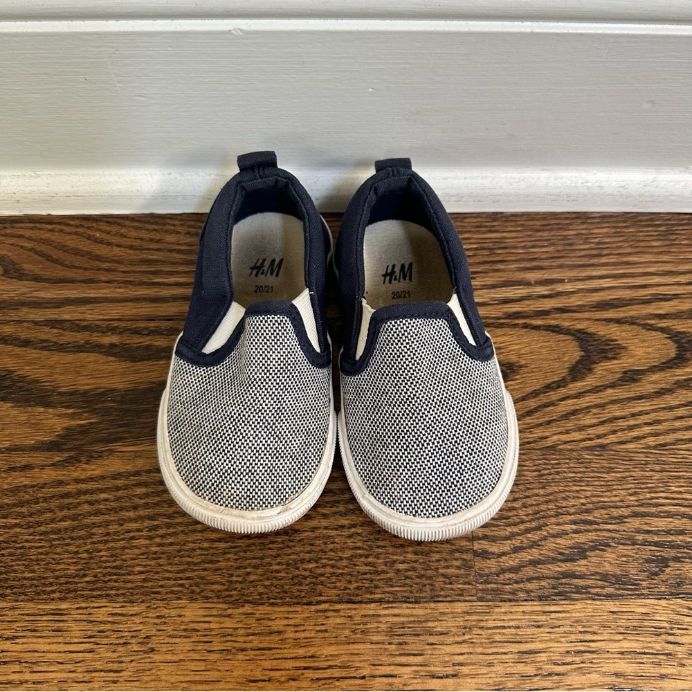 H&M Casual Slip-Ons